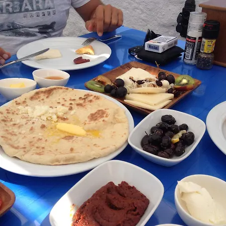 Ayse Hatun Butik & Kahvalti * Cesme